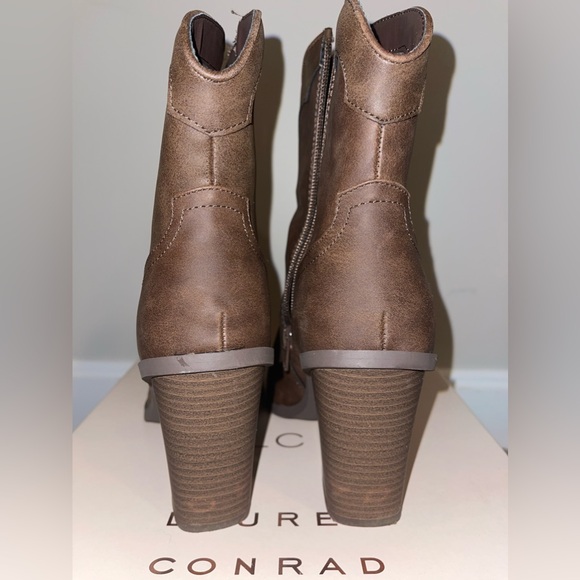 Worn once! Lauren Conrad memory foam heeled zip up point toe cowgirl boots - Picture 5 of 7